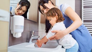 Las correctas medidas de higiene son indispensables para evitar intoxicaciones alimentarias.