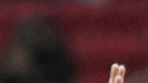 Alan Pulido agradeció a su ex equipo y a la afición rojiblanca.