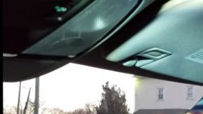 Son imágenes proyectadas del exterior del vehículo