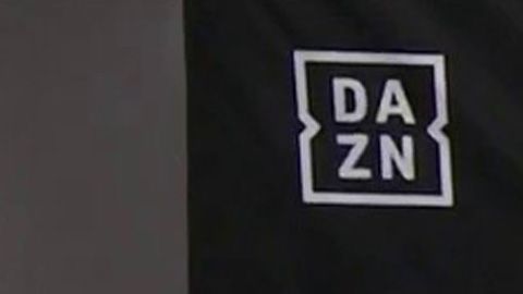Chávez Jr. intentará acrecentar su récord de 51 victorias.