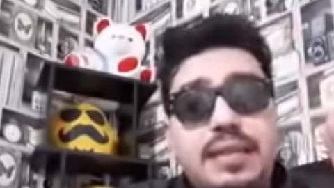 Sekkaki fue condenado también por “posesión de droga”.