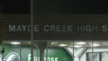 La estudiante reportó la violación dentro de la preparatoria Mayde Creek.