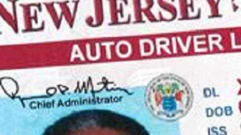 Los indocumentados podrían tener licencia de conducir en Nueva Jersey.
