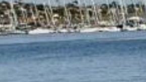 Detenidos en la panga de Point Loma.