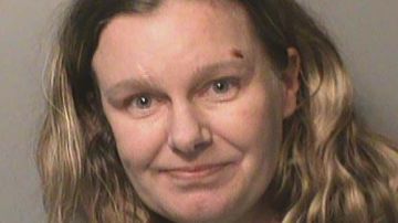 Nicole Marie Poole Franklin, de 42 años, enfrenta cargos de intento de asesinato, entre otros.