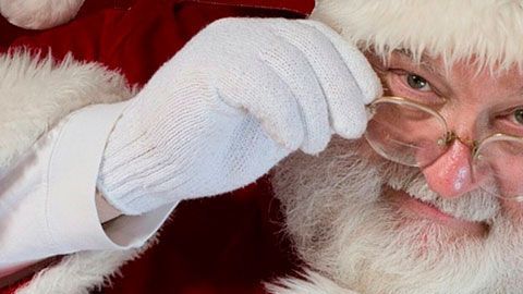 El hombre sólo se divertía con la gente, pero eso le costó su trabajo.