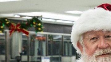Imagen de Santa Claus con documento migratorio que tuiteó CBP.