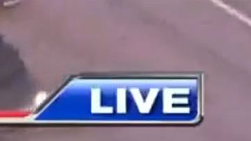 Los sospechosos obligarían al conductor a manejar el camión durante la persecución.