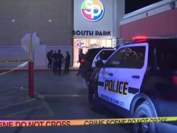 El tiroteo ocurrió en las instalaciones del South Park Mall.