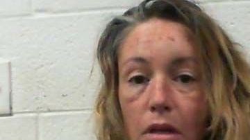 La mujer resultó convicta de cargos de asesinato en primer grado.