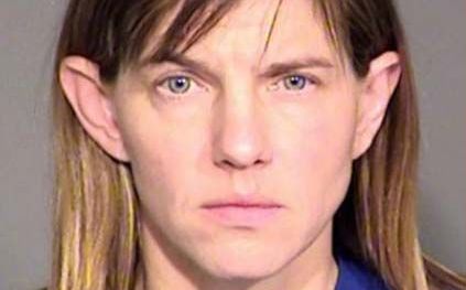 Tiffany Alberts inyectó e heces en la bolsa intravenosa de su hijo de 15 años.