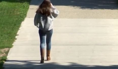 El acusado le dijo a la presunta víctima que era un doctor.