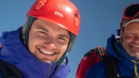 110241956_mountain-two