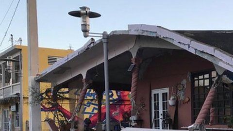 El terremoto de este martes fue el peor en golpear la isla en más de un siglo.