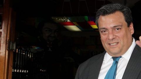 El presidente del Consejo Mundial de Boxeo (CMB) externó su pésame a la familia del basquetbolista.