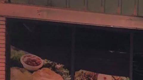 Las llamas consumieron "Las delicias de la abuela".