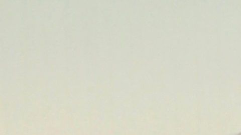 Carolina Sandoval "La Venenosa" y Juan Manuel Cortés con Isabella Sierra en el estreno del primer capítulo de "La Reina del Sur 2".