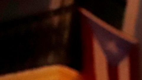 Los boricuas continuan las protestas contra el Gobierno por el mal manejo de suministros y la corrupción.