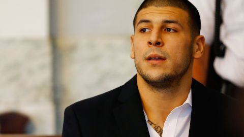 Aaron Hernandez había sido condenado a cadena perpetua.