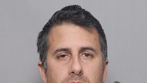 Valva (40) y Pollina (42)