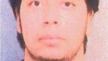 Edgar Díaz enfrenta varios cargos por la muerte de su madre.