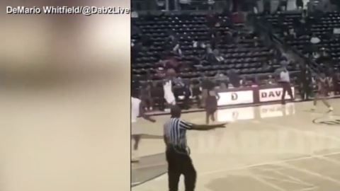 El video capta el caos.