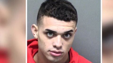 Acusado Lamar Sterling.