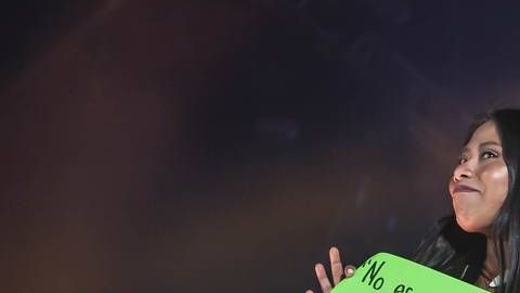 Mon Laferte y Yalitza Aparicio