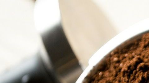 Los granos de café son un extraordinario neutralizador de olores.