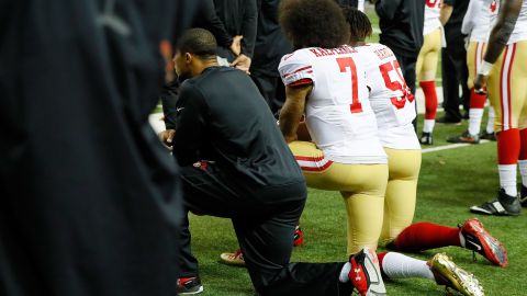 Kaepernick parece estar vetado para volver a la NFL.