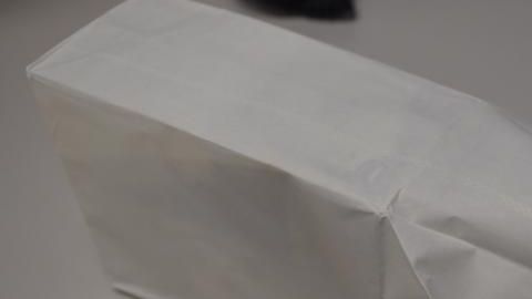 Billetes de un dólar falsos.