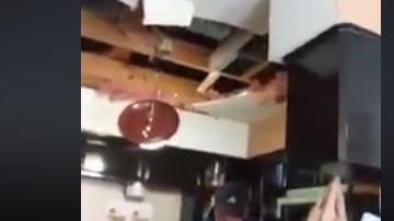 Los daños fueron severos a casas.