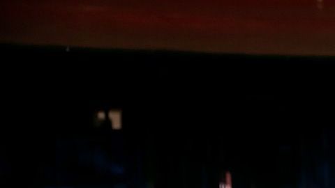 Alex Montiel, el presentador de "Nos Cayó La Noche" de Estrella TV