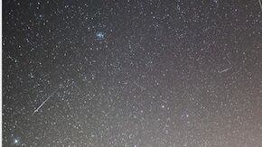 La lluvia de estrellas de las Cuadrántidas, las más intensas del año, se verá mejor este sábado.