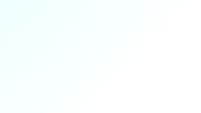 Otro de los grandes beneficios de este licuado es su efecto positivo para prevenir el estreñimiento y combatir la retención de líquidos.