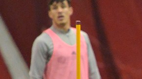 Mauricio Pineda busca hacer el equipo grande y debutar como lo hizo su hermano Víctor. (Javier Quiroz / La Raza)