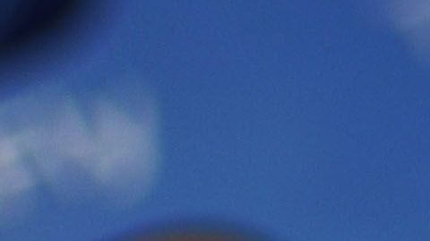 El futbolista juega en la Universidad de Illinois.
