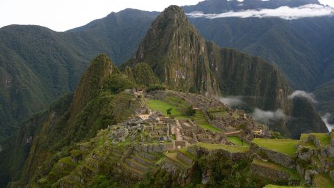 Complejo de Machu Picchu, la fortaleza inca enclavada en el sureste de los Andes del Perú.