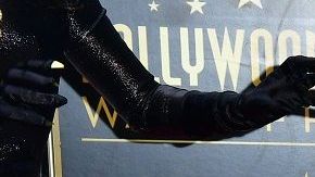 Burt Ward encarnó a Robin en los 60s.