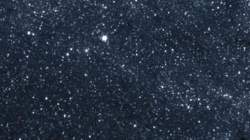 El planeta gaseoso descubierto Kepler-16b orbita alrededor de sus dos estrellas.