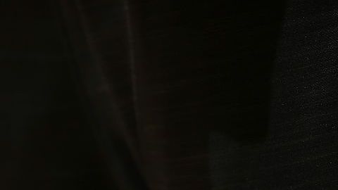 La silueta del logo de la NBA pertenece a Larry West, leyenda de los Lakers.