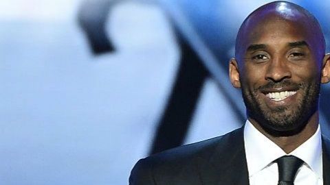 Kobe y su esposa Vanessa esperan a su tercera hija.