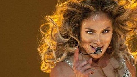 JLo incluyó a la hondureña en su grupo de bailarines.