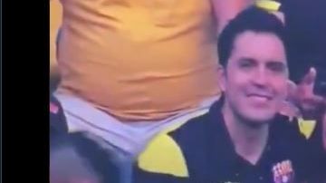 La actitud del joven lo delató.