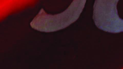 Manifestantes se reúnen en la Plaza Pershing, Los Angeles, en oposición a cualquier participación militar de Estados Unidos en el Medio Oriente este sábado en Los Ángeles, California, Estados Unidos. El Pentágono desplegó 3500 miembros de la 82a Aerotransportada en el Medio Oriente en respuesta a las crecientes tensiones en la región con Irán, dos días después de un ataque aéreo estadounidense que mató al principal comandante militar iraní Qassem Soleimani. EFE/ David Swanson