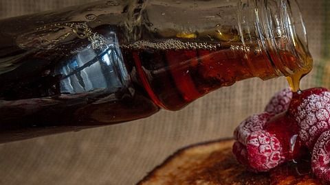 jarabe arce-sirope-piviso en Pixabay