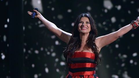 Laura Pausini.