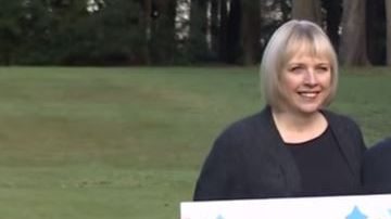 La pareja ha decidido renunciar a sus empleos para pasar tiempo con sus hijos.