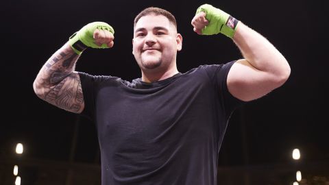 Andy Ruiz dejó a Manny Robles.