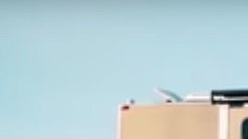 La camioneta que la pareja diseño y construyo